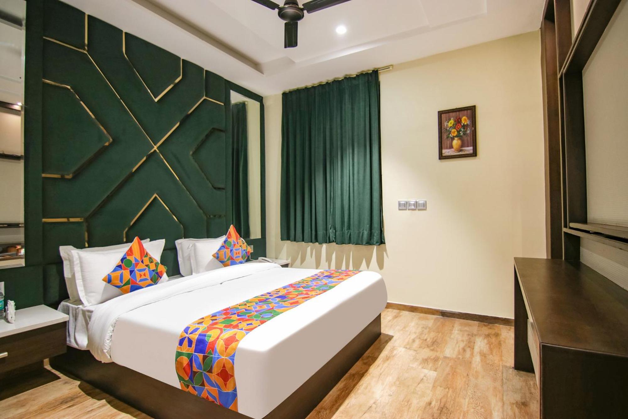 Fabhotel Prime K9 Crown Ludhiana Eksteriør bilde